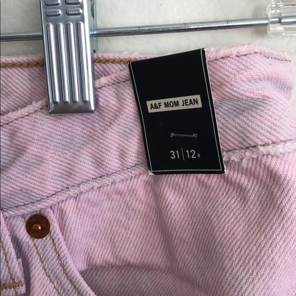 Abercrombie & Fitch Jeans - Picture 4 of 6